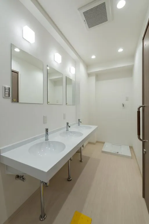 Garaku Hotel Kyoto 2*,  Japan